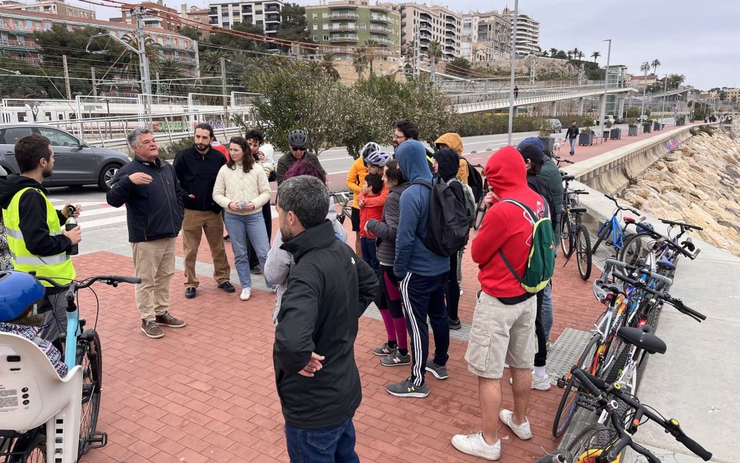 Èxit del Toxic Tour a Tarragona: una pedalada per reflexionar sobre els impactes ambientals de la ciutat